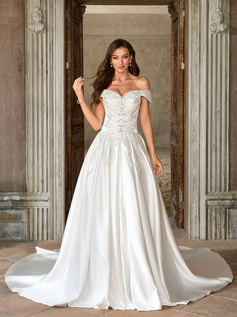 ヴィンテージウェディングドレス ラグジュアリーウェディングドレス ホワイト 大人のウェディング Aライン トレーン付き ストラップレス ビーズ 半袖 ユーロスタイル オープンショルダー