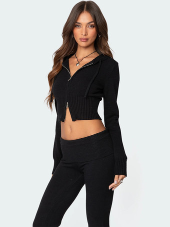 ブラック ニットクロップドジップアップパーカーとフレアパンツのツーピースコーデセット（レディース 2025年）