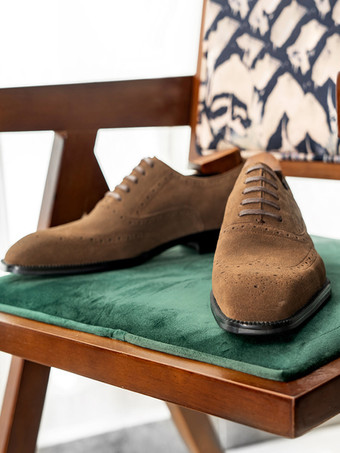 メンズ スエード オックスフォードシューズ ラウンドトゥ レースアップ ブローグ ドレスシューズ