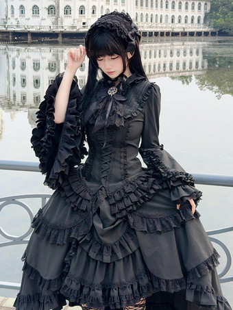 黒のゴシックロリータセットドレス、フリル、長袖、クラバットトップ、スカートのロリータドレス