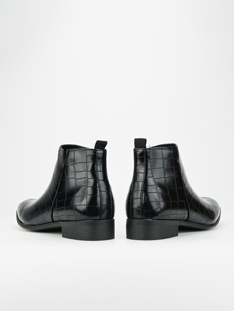 Schwarze Herren-Chelsea-Boots mit runder Zehenpartie und Steinmuster