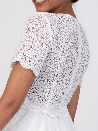 ホワイトブライダルミニドレス ショートウェディングドレス レースカットアウト ジュエルネック ティーレングスウェディングドレス 機能的なボタン 半袖 アイボリー