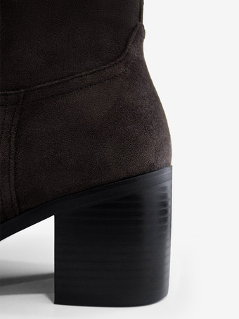 レディース アンクルブーツ ディープブラウン スエード ラウンドトゥ チャンキーヒール ブーティ