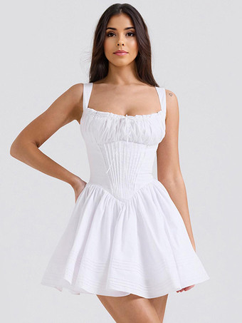 ホワイト 花柄ドレス ミニドレス レースアップ ストラップネック ノースリーブ コテージコア ショートドレス