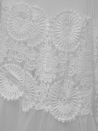 ボヘミアンウェディングドレス レース カットアウト Aライン フロアレングス ナチュラルウエスト ジッパー ノースリーブ デザインネックライン アイボリー