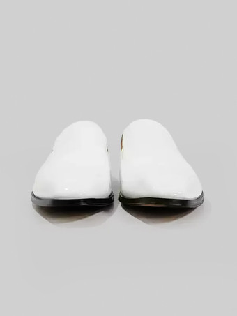 メンズ スリッポン ローファー カットアウト ドレス ローファー プロム パーティー ウェディング シューズ パテントレザー V字型ノッチ