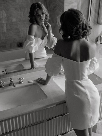 ブライダルミニドレス ショートウェディングドレス ショートバトーネック 半袖 ボールガウン ストレッチクレープ ブライダルガウン