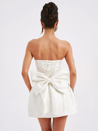 ソフトピンクの花柄ストラップレスドレス（蝶結び付き）誕生日パーティーAラインミニドレス（女性用）2025