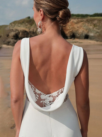 ボヘミアン ウェディングドレス レース レース ボールガウン コートトレイン ナチュラルウエスト ジッパー ノースリーブ Vネック ホワイト