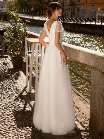 ボヘミアンウェディングドレス レース フロントスリット Aライン フロア丈 ナチュラルウエスト ジッパー ショートスリーブ Vネック アイボリー