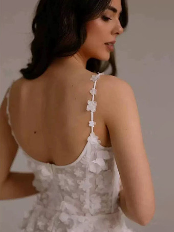 ショート丈ウェディングドレス スウィートハートネック ノースリーブ ショート丈ブライダルドレス