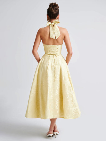 ソフトピンクの花柄ミディドレス ホルターネック 夏 Aライン ヴィンテージドレス レディース 2025