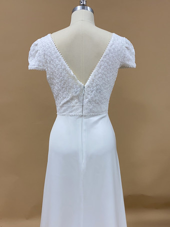 ボヘミアンウェディングドレス レース レース ボールガウン スイープ ナチュラルウエスト ウェディングドレス 機能的なボタン 半袖 Vネック アイボリー