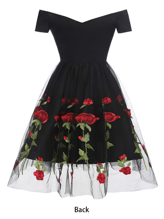 ブラックヴィンテージドレス　2025　1950sオフショルダー　フラワー刺繍レッド　チュールホームカミングドレス