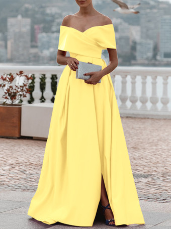 イエローイブニングドレス Aライン オフショルダー サテン生地 トレーン付き プリーツ フォーマルディナードレス
