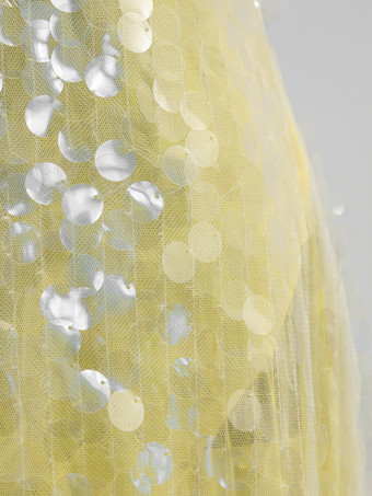 バターイエローのスパークリングスパンコールドレス、アシンメトリーヘム、Vネック、バックレス、シアーマキシマーメイドドレス（レディース、2025年）