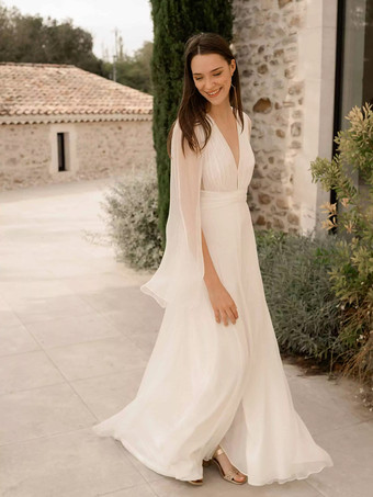 シンプルなウェディングドレス ボールガウン Vネック 長袖 ボタン付き ブライダルドレス