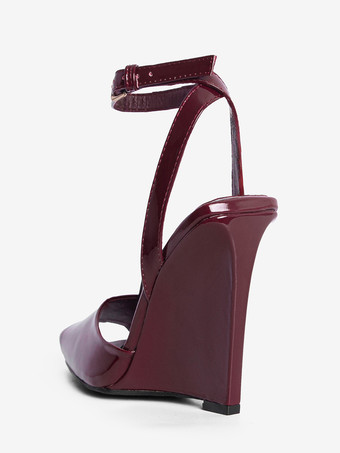 ブラックウェッジパンプス、ピープトゥ、アンクルストラップ、ウェッジシューズ（レディース）