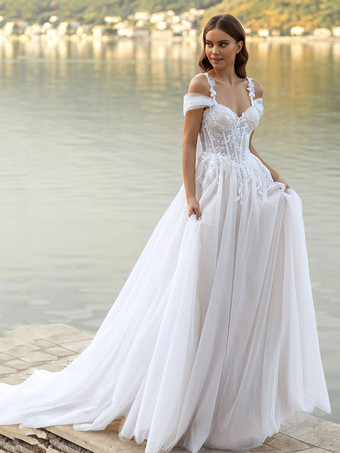 ホワイトトレーン付きウェディングドレス Aライン 半袖 レース Vネック ブライダルドレス