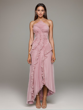 サーモンピンクホルターネックのフリル付きシフォンマキシドレス（イレギュラーヘム）2025年スペシャルイベント向け