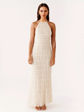 ビーチやカジュアルなイベントにぴったりのホルターネックのテクスチャードマキシドレス（2025年）
