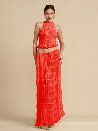 レッド テクスチャードホルターネッククロップトップとロングスカートの2ピースコーデセット（ビーチ2025）