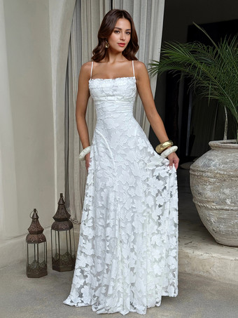 ホワイト 2025年夏のイベントにぴったりの、バックレスデザインのジャカードマキシスリップドレス