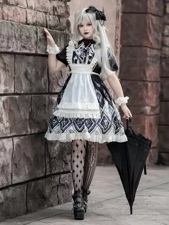 ホワイトロリータウェディングドレス フリル付き 202409251654289401531.jpg