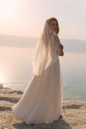 ウェディングベール 2層 スパンコール チュール カットエッジ クラシック ブライダルベール