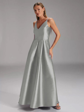 グレイ花嫁の母親のためのパーティードレス Vネック ノースリーブ ボールガウン プリーツ ウェディングゲストドレス