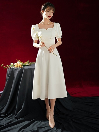 ショートウェディングドレス スクエアネック 半袖 Aライン ティーレングス ブライダルドレス 無料カスタマイズ