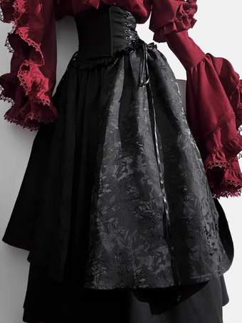 ゴシックロリータの衣装 レースフリル 長袖ブラウスと黒スカートのツーピーススーツ