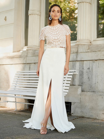 ツーピースのウェディングドレス サテン生地 レース ジュエルネック ツーピース スイープ ウェディングドレス 機能ボタン 半袖 アイボリー