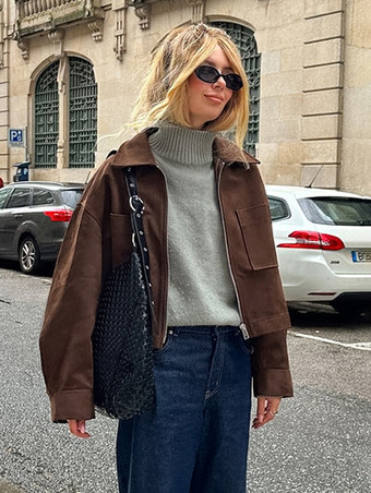 ブラウンスエード クロップド丈 ジップアップジャケット（ポケット付き、レディース 2025年）