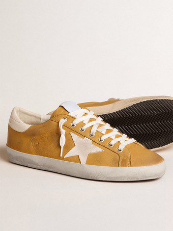 Baskets pour hommes Chaussures jaunes à bout rond et imprimé étoiles