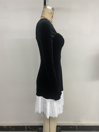 ベルベットプリーツミニドレス（スウィートハートネックライン、レディース向け）2025年