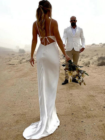 ホワイトシンプルなウェディングドレスマーメイドストラップレスノースリーブプリーツ45センチメートルブライダルドレス