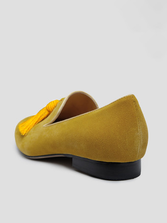   Mocassins en daim à bout rond et pompon jaune pour hommes chaussures de bal et de mariage