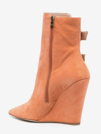 スエード ウェッジ アンクルブーツ ポインテッドトゥ バックルディテール ブーティ