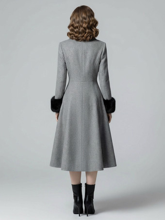 ウール混ダブルブレストミディ丈フレアコート（ブラックフェイクファーカフス付き）レディース 2025