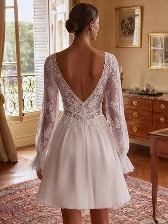 ショート丈ウェディングドレス Vネック 長袖 ショート丈 ショート丈 ブライダルドレス