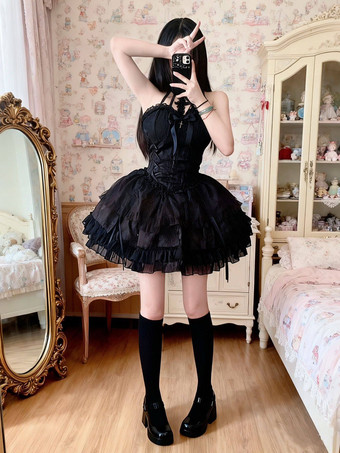 ゴシックブラックロリータドレスマルチレイヤーフリルホルターゴシックドレス