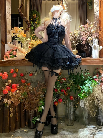 ゴシックブラックロリータドレスマルチレイヤーフリルホルターゴシックドレス