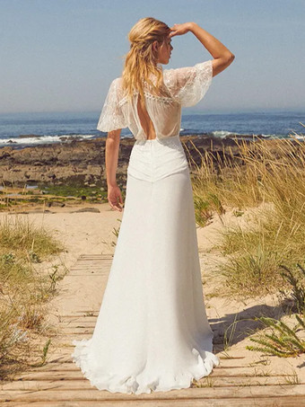 アイボリーボヘミアンウェディングドレス シフォン フロントスリット Aライン トレーン付き ナチュラルウエスト ウェディングドレス 機能的なボタン 半袖 Vネック アイボリー