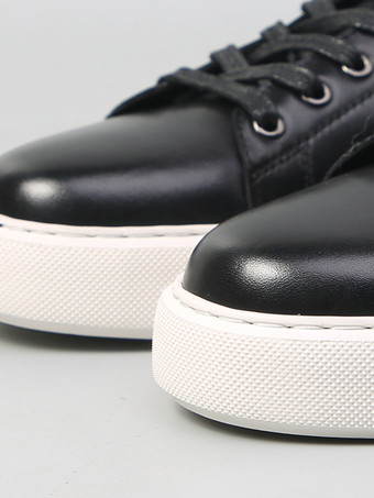 Scarpe casual da uomo nere con lacci e punta tonda in vera pelle