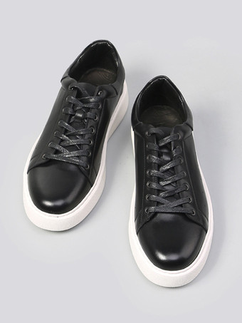 Scarpe casual da uomo nere con lacci e punta tonda in vera pelle