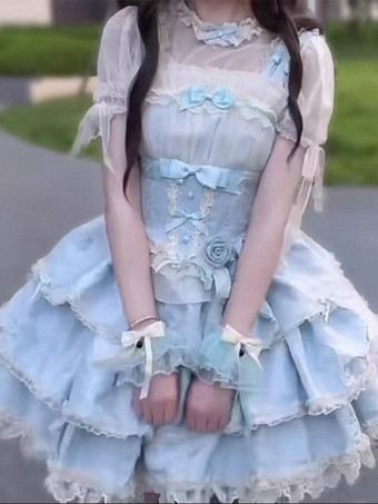 Süßes Lolita JSK-Kleid mit Rüschen und Blumenmuster kurzes hellblaues Lolita-Kleid