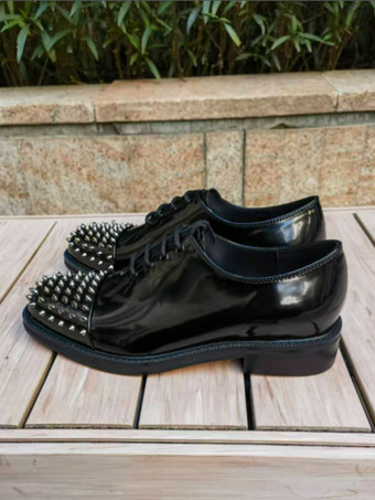 メンズ用ブラックドレスシューズ ラウンドトゥ スタッズ レースアップ プロムシューズ