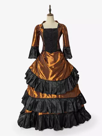 red renaissance dress Renaissance courtesan dress