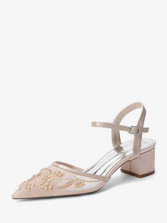 Color champañaZapatos de novia de satén con punta puntiaguda y tacón grueso.